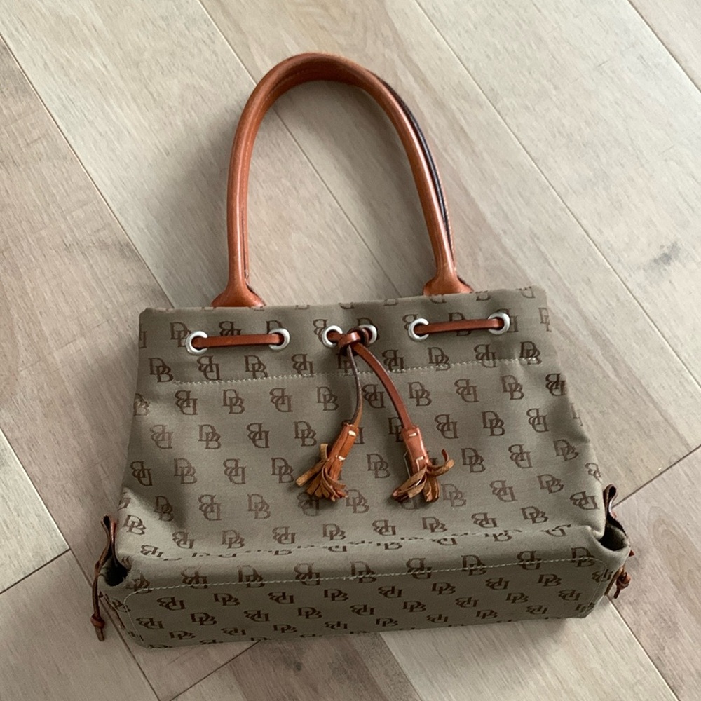 Dooney and Bourke Brown Tan Purse/Bag Y2K Vintage